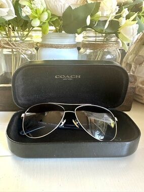 Coach HC7077 Aviator Sunglasses Silver Gray Gradient w/ Case